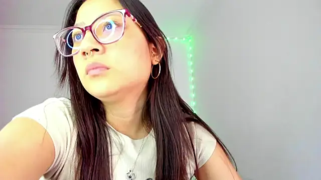 rouse red online show from September 12, 2025, 7:13 pm