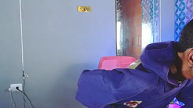 Snapshot of briamhoconor_xh chatting on July 3, 2026, 3:46 am briamhoconor xh online show from July 3, 2026, 3:46 am