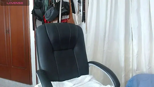 BriggiteSkyAngels online show from September 14, 2025, 9:31 am