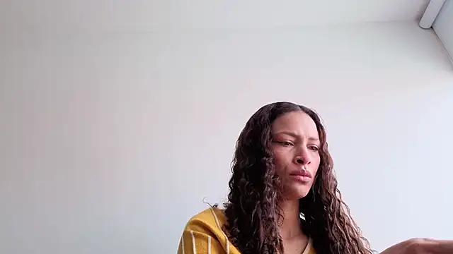 SofiaDelicia online show from September 11, 2025, 5:02 pm