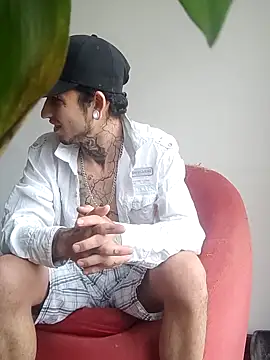 Tattoboy19cm online show from October 4, 2025, 3:24 pm