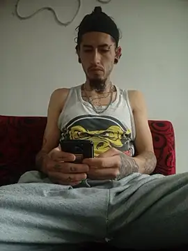 Snapshot of Tattoboy19cm chatting on January 13, 2026, 3:38 pm Tattoboy19cm online show from January 13, 2026, 3:38 pm