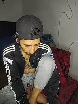 Snapshot of Tattoboy19cm chatting on February 27, 2026, 4:12 am Tattoboy19cm online show from February 27, 2026, 4:12 am