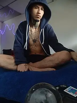 Snapshot of Tattoboy19cm chatting on December 20, 2025, 6:00 pm Tattoboy19cm online show from December 20, 2025, 6:00 pm