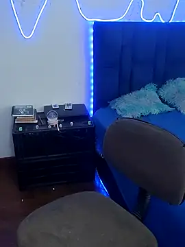 Tattoboy19cm online show from September 11, 2025, 2:17 pm