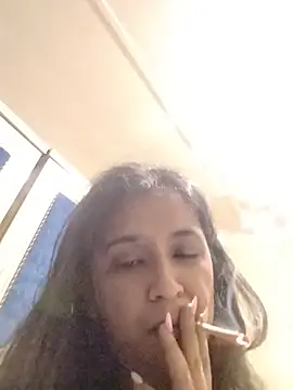 Snapshot of cute_indianxo chatting on May 29, 2026, 4:07 am cute indianxo online show from May 29, 2026, 4:07 am