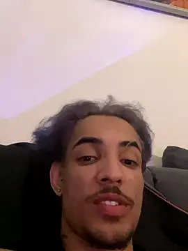 luluycoco online show from October 18, 2025, 10:12 pm