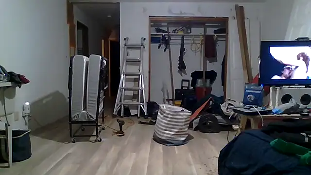 lovemedirty online show from September 10, 2025, 9:19 am