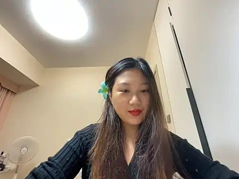 xena0501 online show from October 2, 2025, 4:32 pm