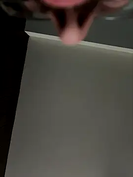 JJG327 online show from September 9, 2025, 12:14 pm