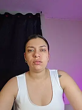 Snapshot of AmaiaSalvatore chatting on May 23, 2026, 9:03 pm AmaiaSalvatore online show from May 23, 2026, 9:03 pm