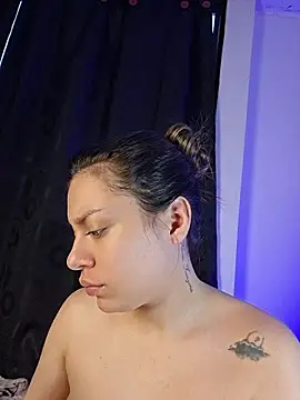 Snapshot of AmaiaSalvatore chatting on February 6, 2026, 10:39 pm AmaiaSalvatore online show from February 6, 2026, 10:39 pm