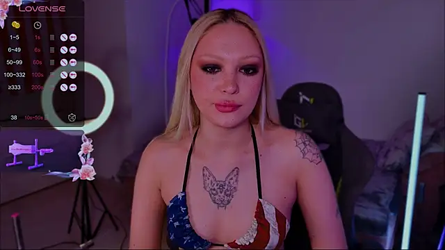 LeksaCandy online show from November 9, 2025, 3:05 pm