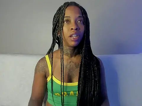 Pauline Fox online show from September 26, 2025, 1:23 am