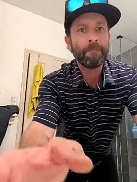 danoo84 online show from April 11, 2026, 11:41 pm