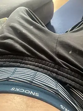 Snapshot of high_geil chatting on April 15, 2026, 11:59 am high geil online show from April 15, 2026, 11:59 am