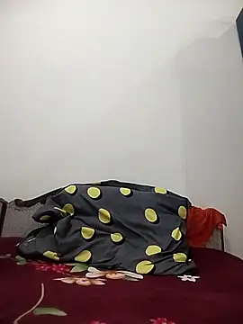 Miss-0012 online show from October 15, 2025, 3:42 pm