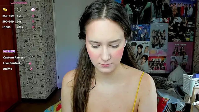 LucyRose3 online show from October 30, 2025, 3:20 pm