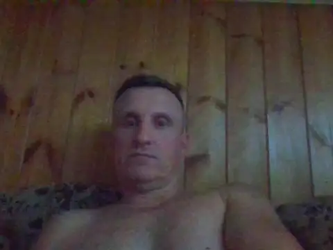 Snapshot of Maksymilian1 chatting on July 22, 2026, 5:37 pm Maksymilian1 online show from July 22, 2026, 5:37 pm