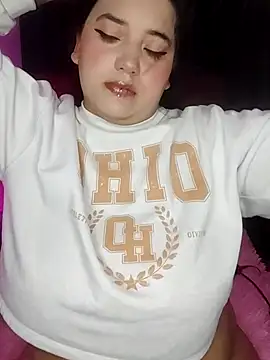 kittenFreyja  online show from December 20, 2025, 11:51 pm