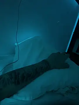 XTLUIS online show from September 30, 2025, 5:46 am