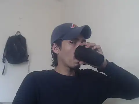 Snapshot of snackontime18 chatting on June 27, 2026, 9:54 pm snackontime18 online show from June 27, 2026, 9:54 pm