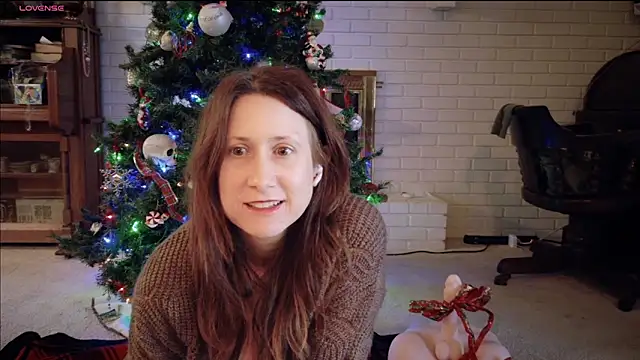 MommyGoddessL online show from December 18, 2025, 3:49 pm