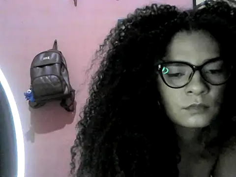 Cachinhospreto online show from April 22, 2026, 10:27 pm