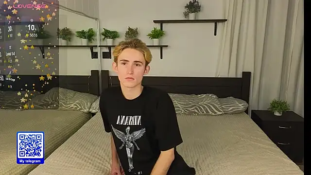 Snapshot of tommy_XXX chatting on October 23, 2025, 3:00 pm tommy XXX online show from October 23, 2025, 3:00 pm