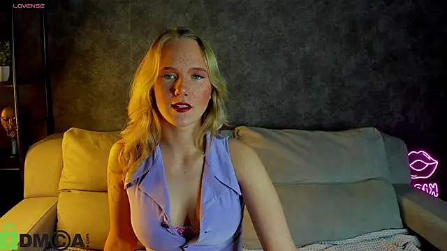 Casey Sweeet online show from October 8, 2025, 10:10 pm