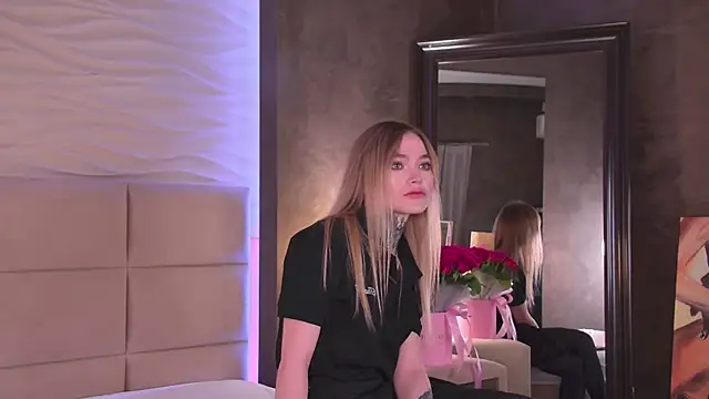 Snapshot of AriWild chatting on November 21, 2025, 4:22 am AriWild online show from November 21, 2025, 4:22 am