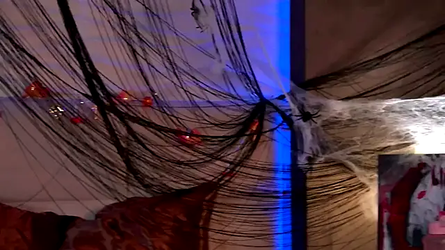 Snapshot of AriWild chatting on November 1, 2025, 3:57 am AriWild online show from November 1, 2025, 3:57 am