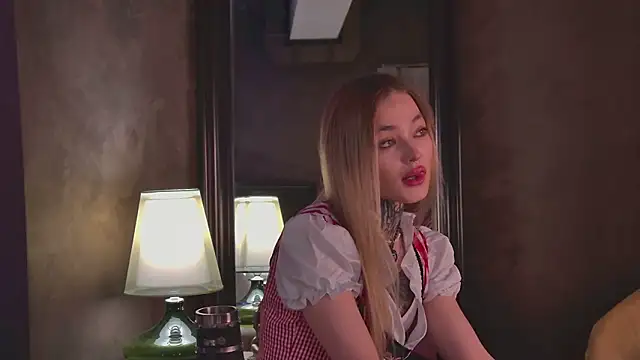 Snapshot of AriWild chatting on September 30, 2025, 4:40 am AriWild online show from September 30, 2025, 4:40 am