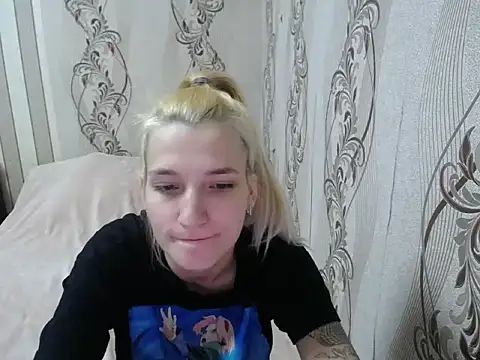 AlissaClark online show from November 20, 2025, 9:58 pm