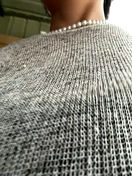 wen521 online show from September 15, 2025, 2:01 am