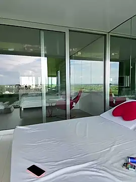  Lilly angel online show from October 7, 2025, 9:43 am