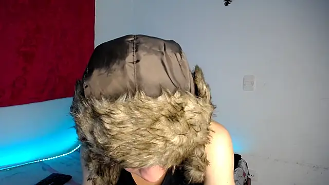 Snapshot of lucky_stricke chatting on December 21, 2025, 6:37 am lucky stricke online show from December 21, 2025, 6:37 am