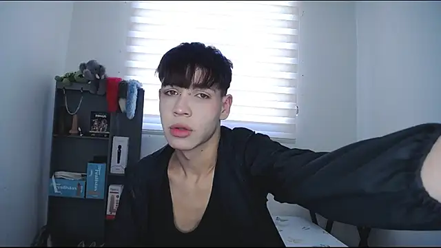 lucky stricke online show from September 13, 2025, 8:53 pm