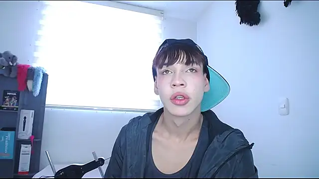 lucky stricke online show from September 16, 2025, 8:32 pm