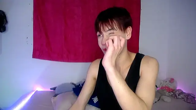 Snapshot of lucky_stricke chatting on December 18, 2025, 8:30 am lucky stricke online show from December 18, 2025, 8:30 am