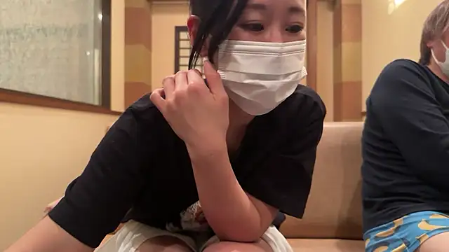 21yuri27 online show from March 5, 2026, 10:45 am