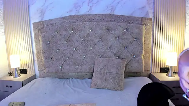 AnastasiaColeman online show from October 2, 2025, 8:34 pm