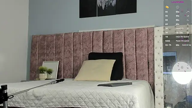  jasmine blush online show from November 9, 2025, 12:20 pm