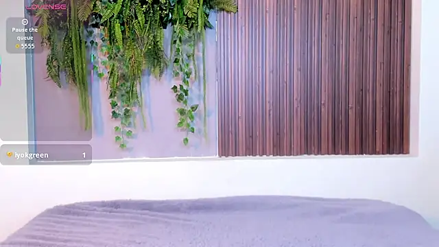 Dakotaferreti online show from October 16, 2025, 8:50 pm