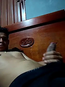 Batm01 online show from April 28, 2026, 1:04 am