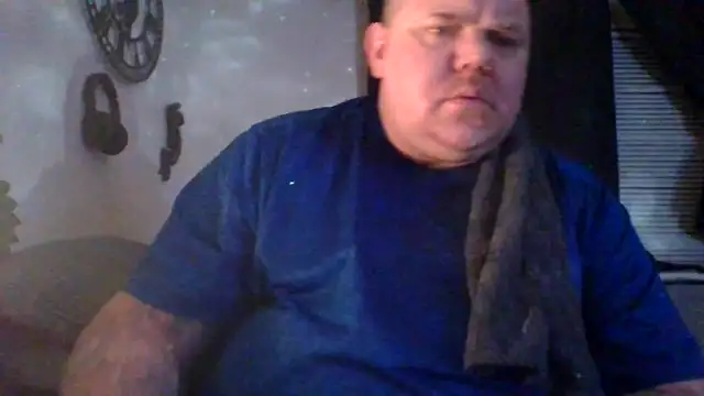 Snapshot of GingerSnap4444 chatting on July 31, 2026, 9:09 am GingerSnap4444 online show from July 31, 2026, 9:09 am