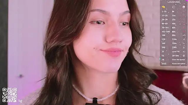 Snapshot of KendalHottt chatting on October 11, 2025, 5:30 am KendalHottt online show from October 11, 2025, 5:30 am