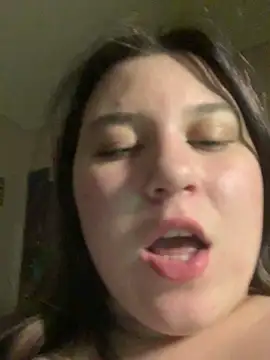 Kemeli008 online show from October 22, 2025, 4:17 pm