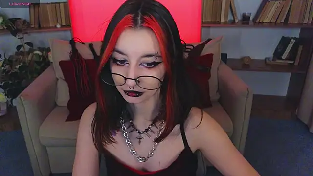 Mistress  Marcelline online show from November 22, 2025, 10:03 am