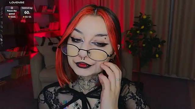 Mistress  Marcelline online show from May 29, 2026, 1:33 am
